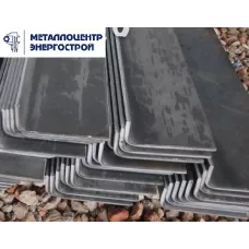 Уголок металлический 40х40х4